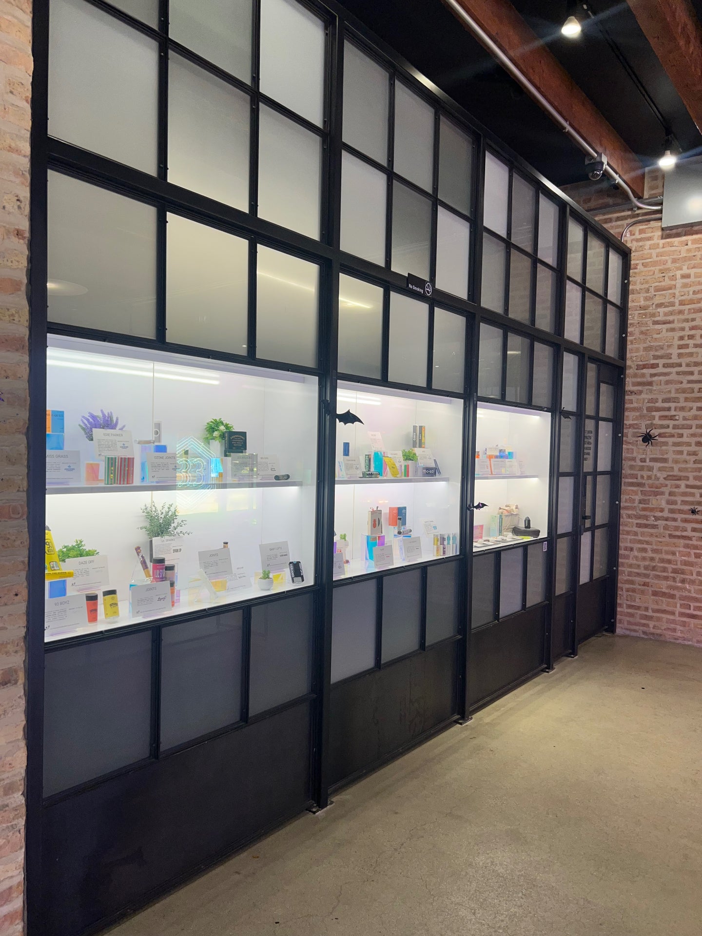 Textured glass partition wall — Chicago Glass Company
